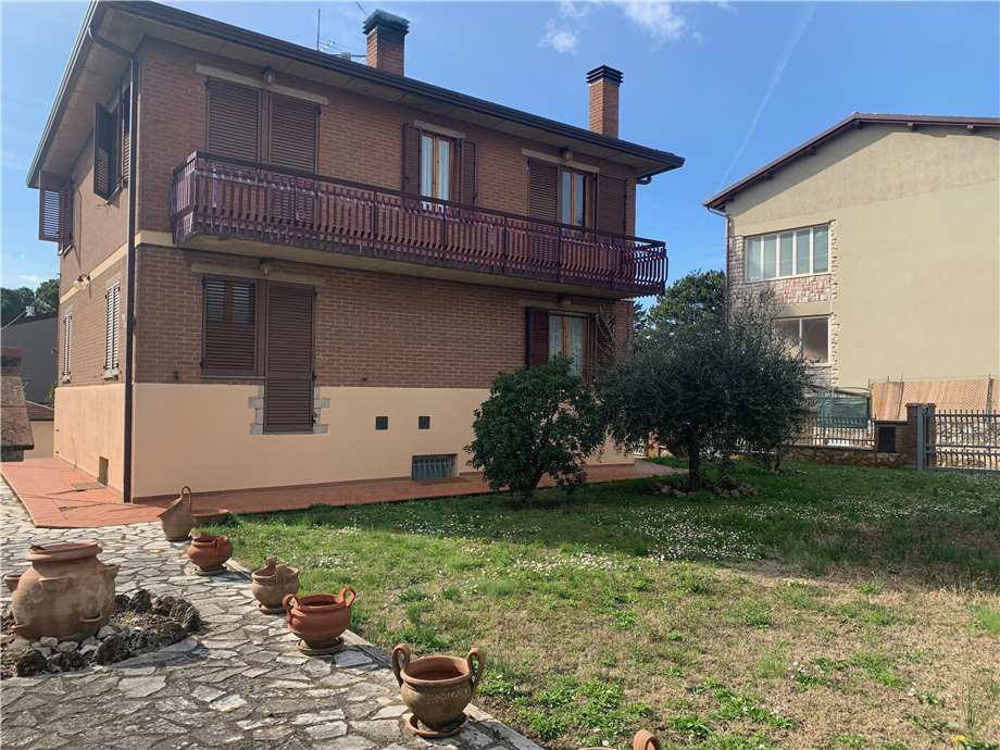 Villa in vendita a San Terenziano, Gualdo Cattaneo (PG)
