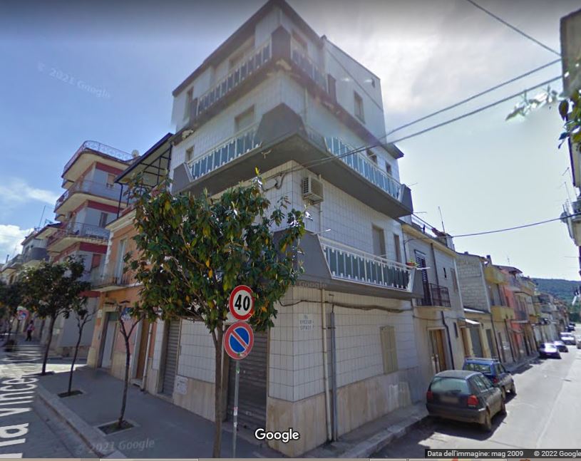 Palazzo in vendita a San Nicandro Garganico (FG)