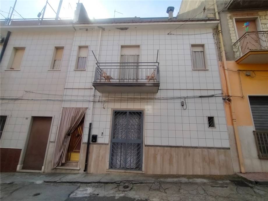 Palazzo in vendita a San Nicandro Garganico (FG)