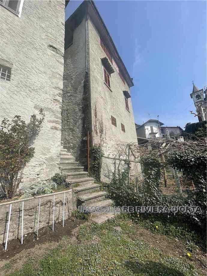 Casa indipendente in vendita a Carcegna, Miasino (NO)