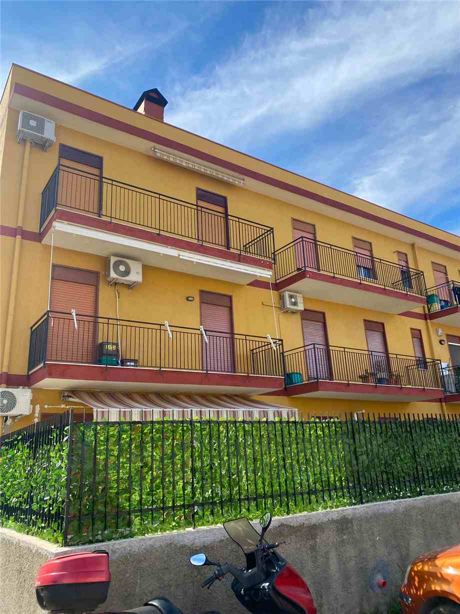 Appartamento in vendita a Santa Lucia Del Mela (ME)