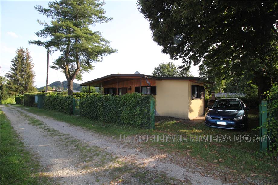 Casa indipendente in vendita a Miasino (NO)