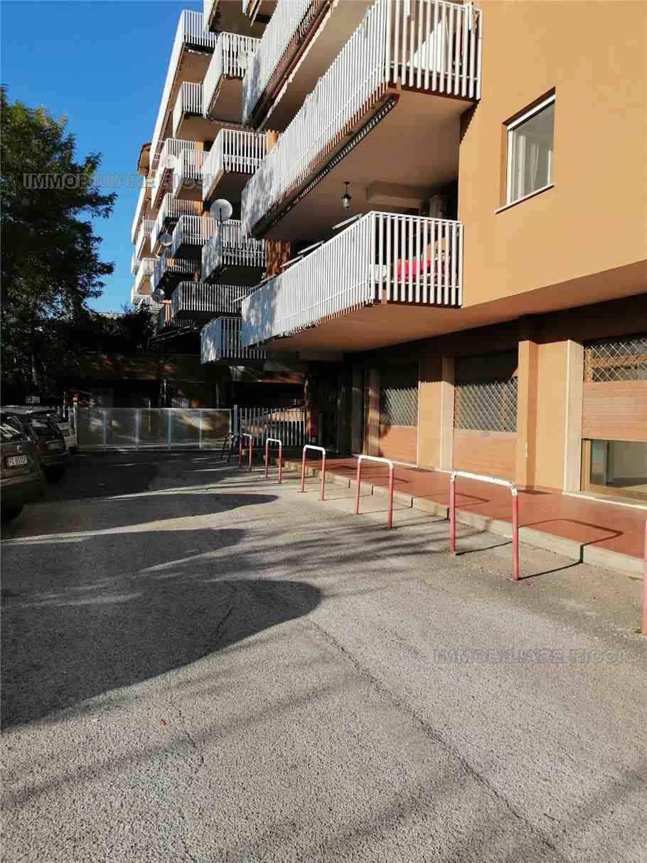 Vendita Commerciale Pontecorvo  #85 n.2
