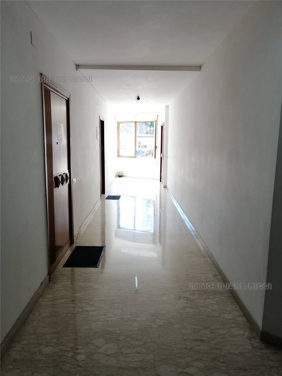 To rent Office Pontecorvo  #111 n.4