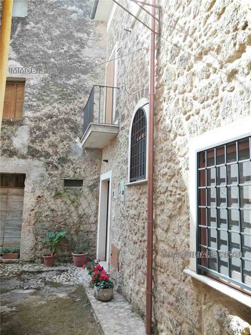 To rent Detached house Aquino  #123 n.8