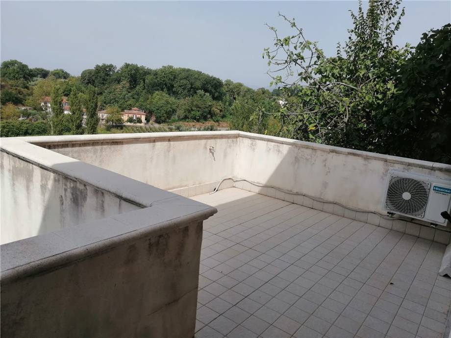 To rent Detached house Aquino  #123 n.9