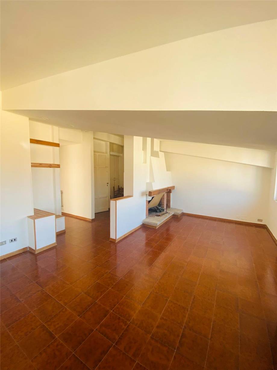 Venta Mansarda Pontecorvo  #162 n.8
