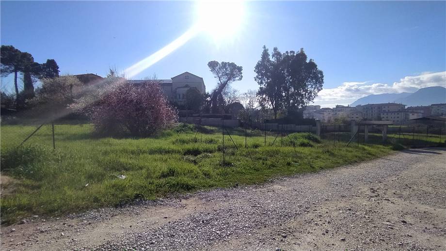 Venta Suelo Pontecorvo #234 n.1