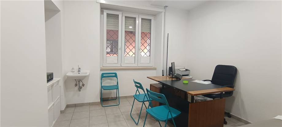 Vendita Stabile/Palazzo Pontecorvo #299 n.4