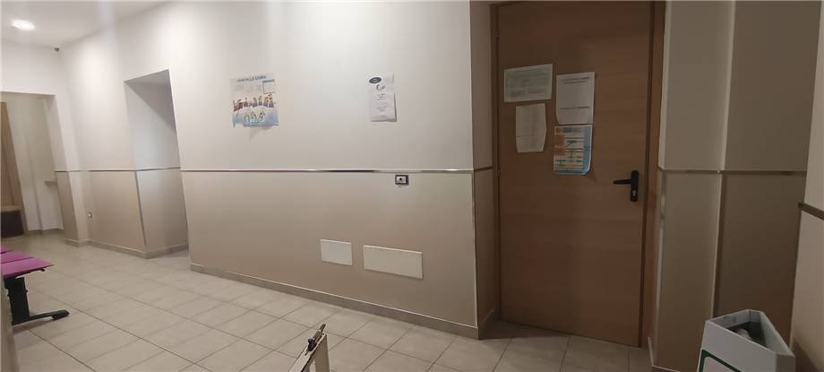 Vendita Stabile/Palazzo Pontecorvo #299 n.8
