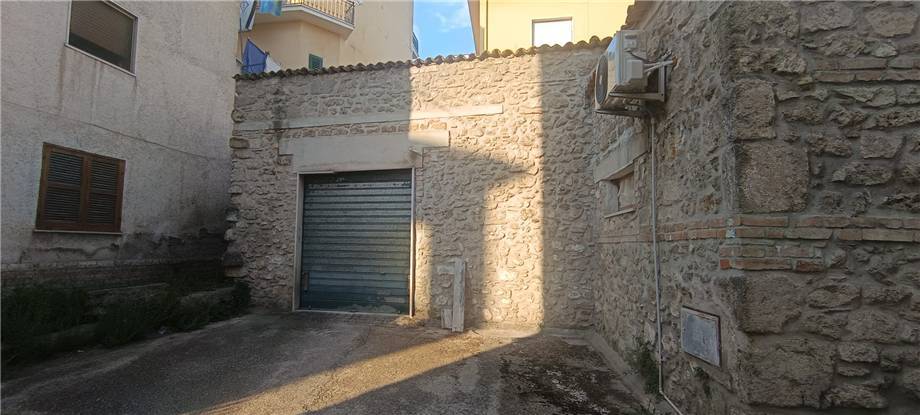 Venta Otras actividad comerciales Pontecorvo #306 n.2