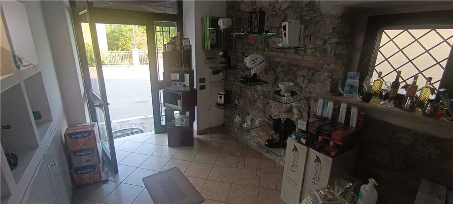 Venta Otras actividad comerciales Pontecorvo  #306 n.6