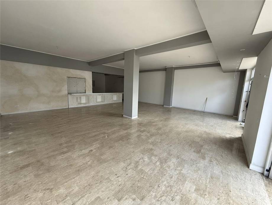 To rent Office Pontecorvo #318 n.6