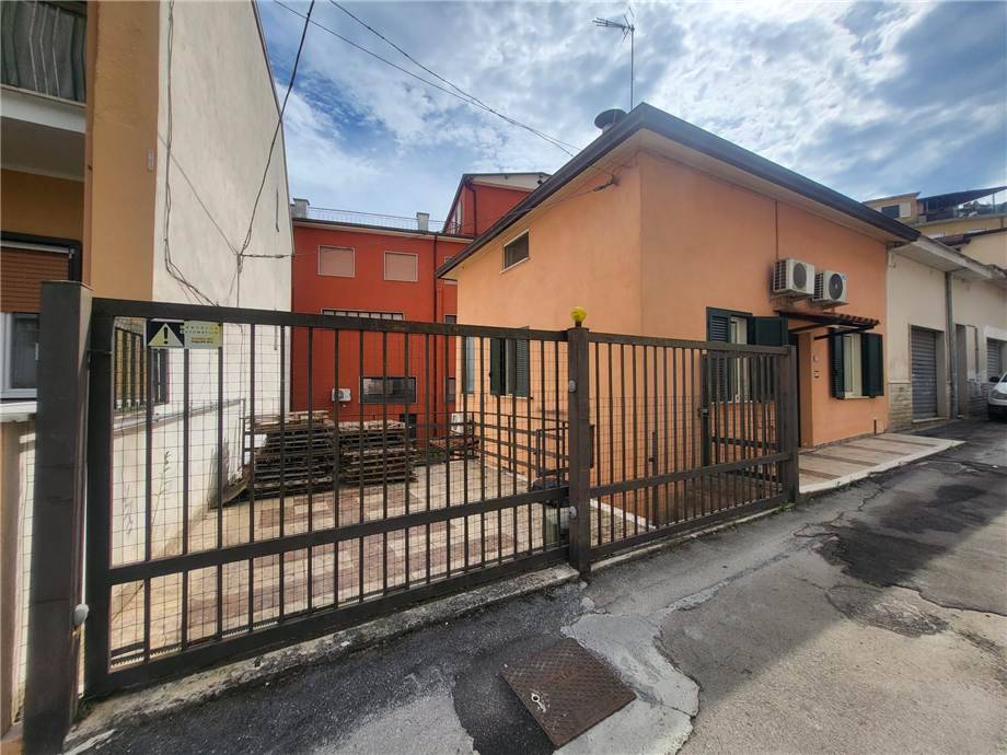 Venta Villa/Casa independiente Pontecorvo #337 n.2