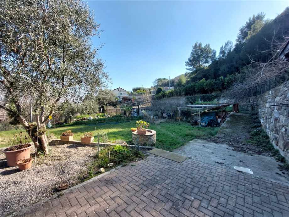 Villa/Casa independiente Sanremo #V42