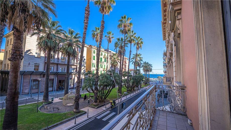 Flat Sanremo #Q4 AZ