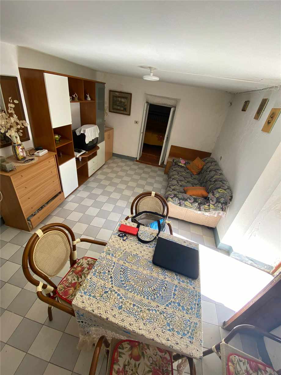 Venta Piso Triora  #B254 n.3