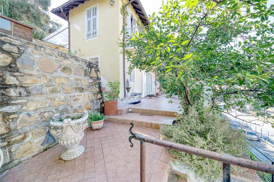 Detached house Sanremo #V1 DO