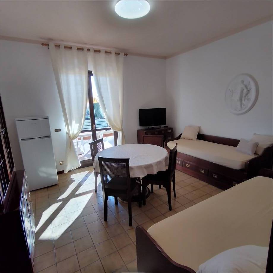 To rent Flat Ceriale  #CES26 n.3