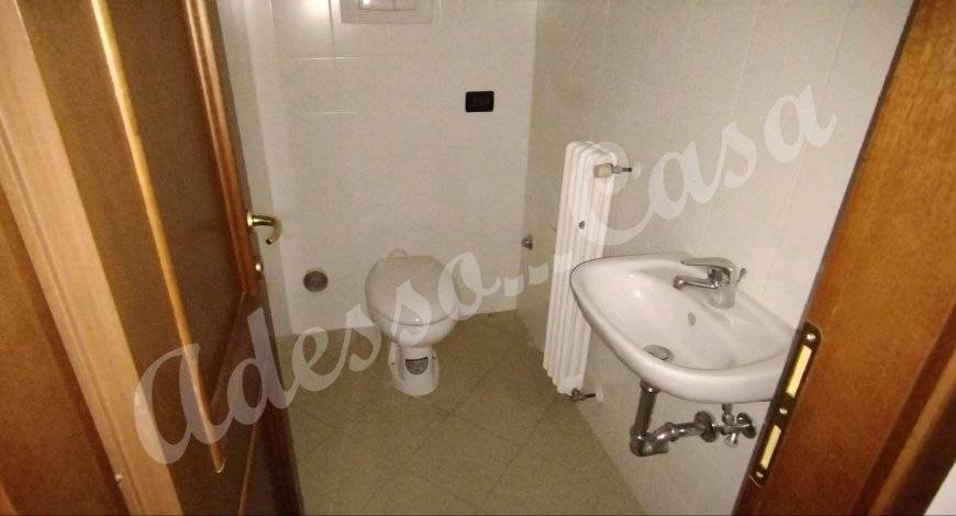 Venta Oficina Meldola #NEdp n.3