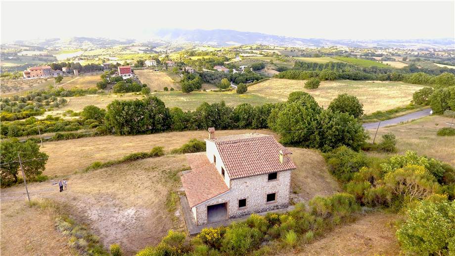 Vendita Rustico/Casale Gualdo Cattaneo San Terenziano #VCR59 n.3