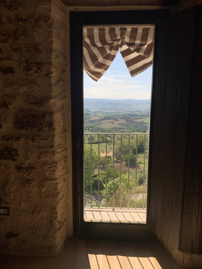 Affitto Stabile/Palazzo Gualdo Cattaneo San Terenziano #vaz471 n.15