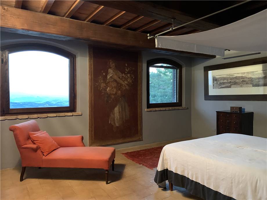 To rent Holidays Massa Martana Castelvecchio #AFFV2 n.16