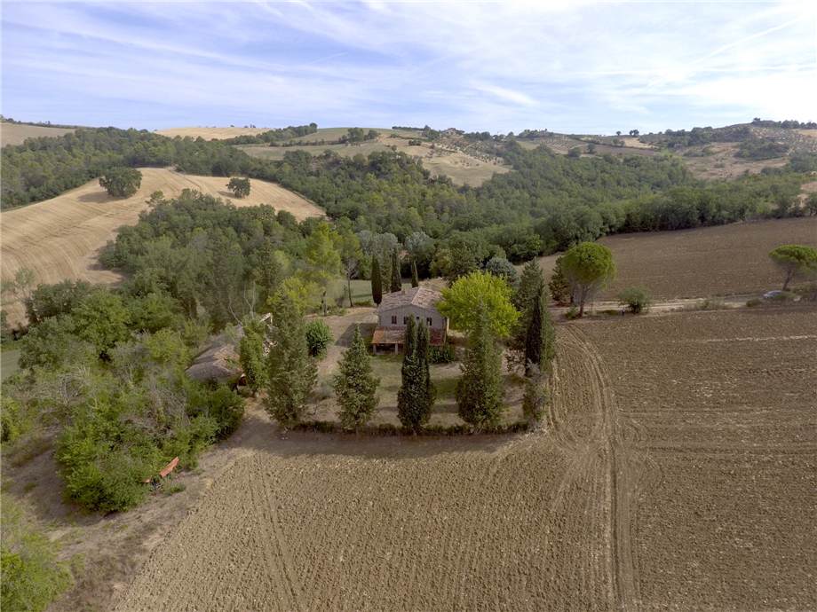 For sale Rural/farmhouse Gualdo Cattaneo San Terenziano #VCR/122 n.5
