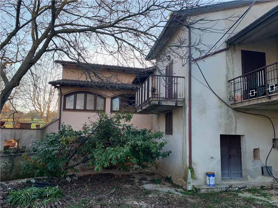 Verkauf Zweifamilienhaus Massa Martana Viepri #VVI51 n.2