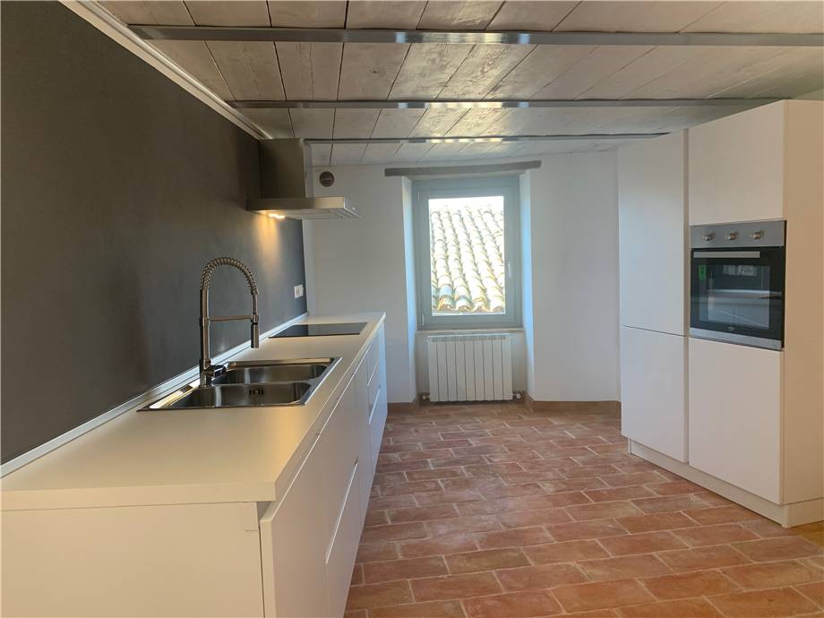 Venta Edificio Gualdo Cattaneo San Terenziano #VA70 n.11