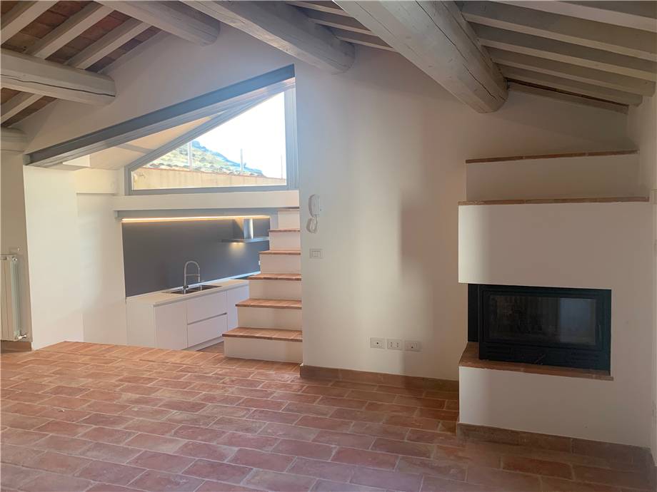 Venta Edificio Gualdo Cattaneo San Terenziano #VA70 n.7