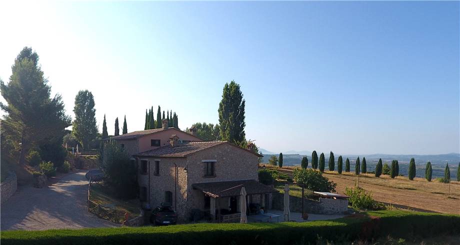 Vendita Villa/Casa singola Gualdo Cattaneo San Terenziano #VCR134 n.3