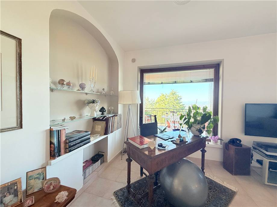 Vendita Villa/Casa singola Bettona  #VVI73 n.10