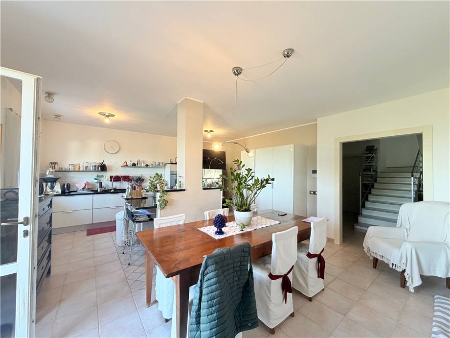 Vendita Villa/Casa singola Bettona  #VVI73 n.16