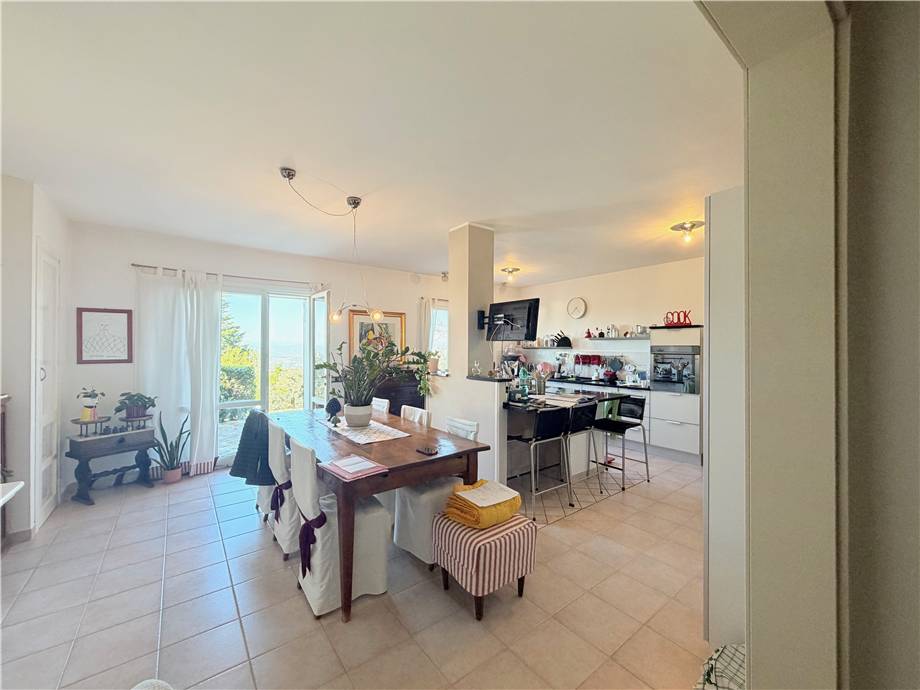 Vendita Villa/Casa singola Bettona  #VVI73 n.18