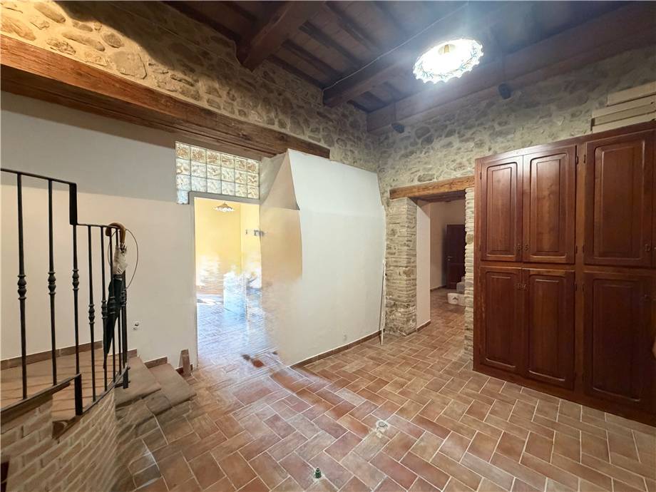 Vendita Rustico/Casale Collazzone  #VCR60 n.16