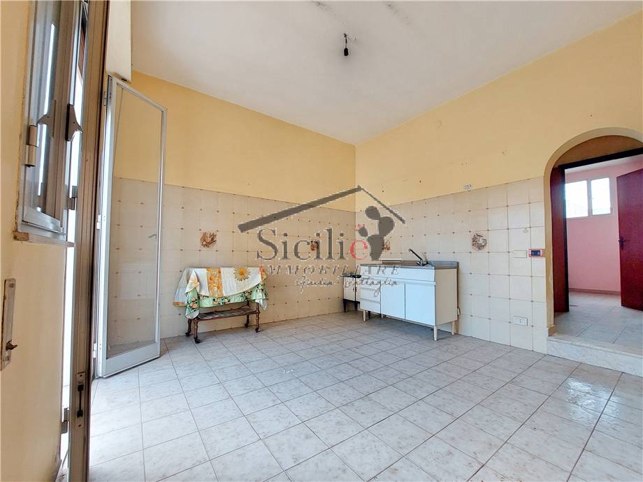 Vendita Appartamento Vittoria  #139 n.2