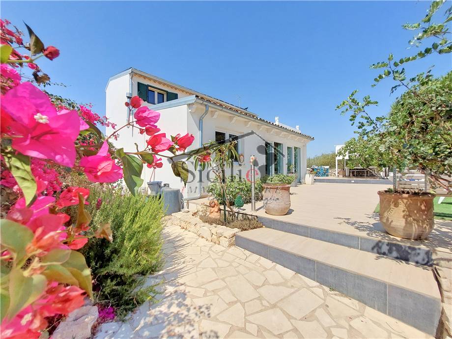 Single-family Villa Scicli 150