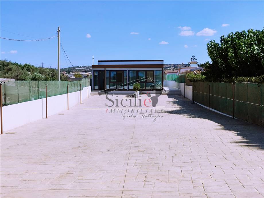 Villa bifamiliar Scicli 201