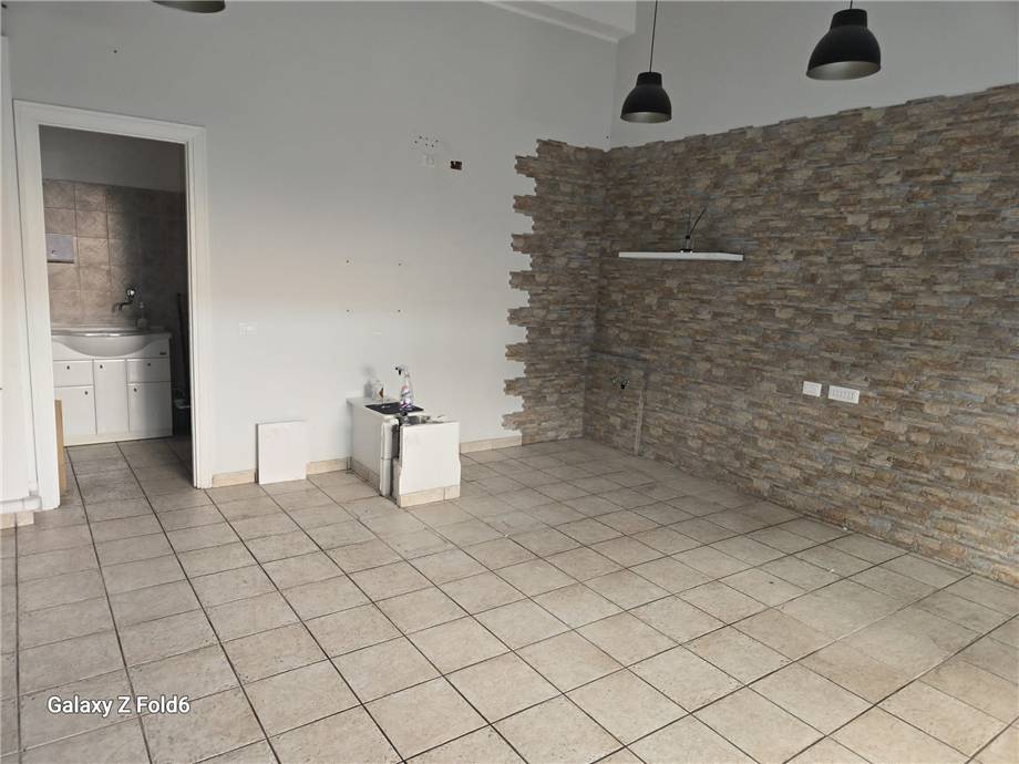 Affitto Negozio Roma Portuense #Imbrecciato n.3