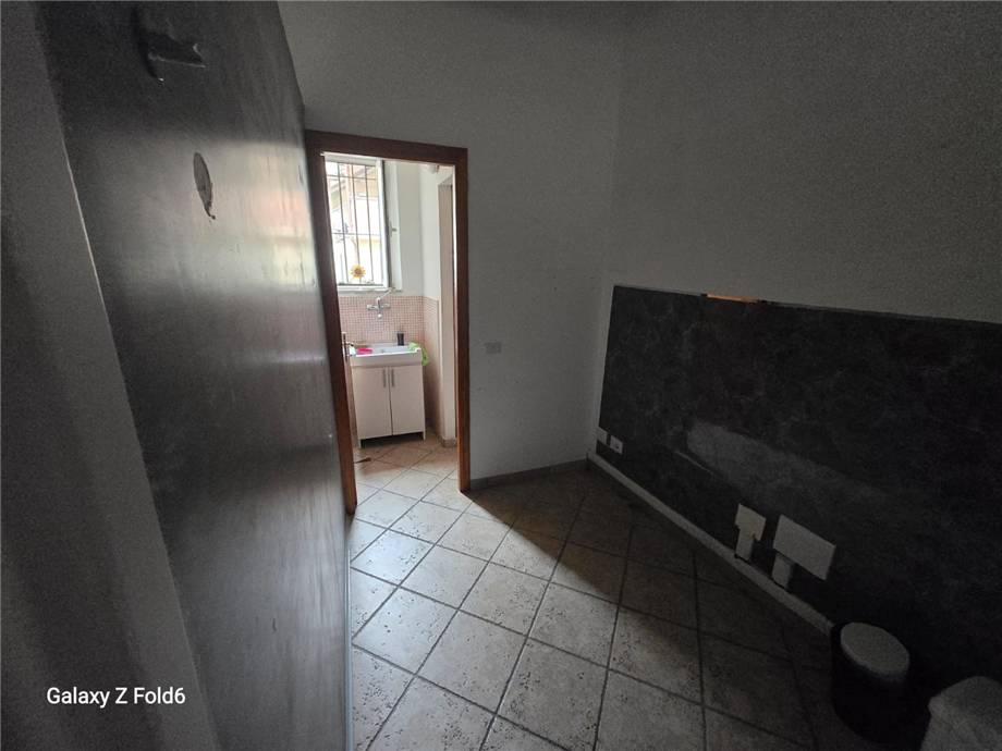 Affitto Negozio Roma Vitinia #neg.Sarsina n.5