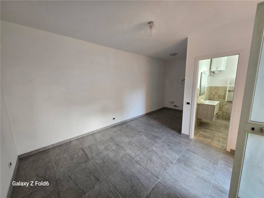 Affitto Ufficio Roma Dragona #Deposito Desid n.3