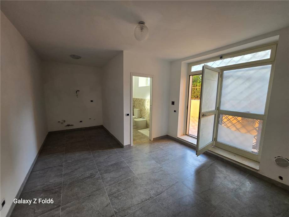 Affitto Ufficio Roma Dragona #Deposito Desid n.4