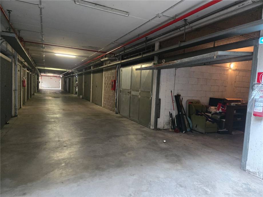 Garage/Box auto Roma #Box42mq