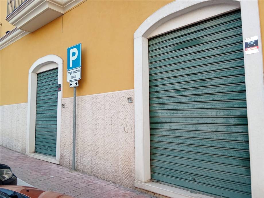 To rent Business premises San Nicandro Garganico #187 n.4