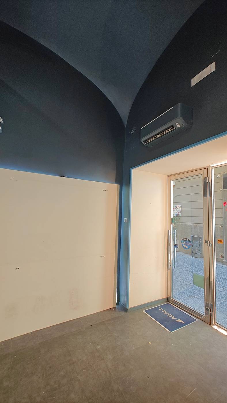 Affitto Negozio Napoli  #NA23 n.11