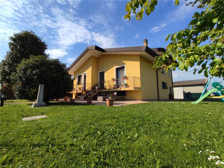Villa/Casa independiente Eraclea #VE14