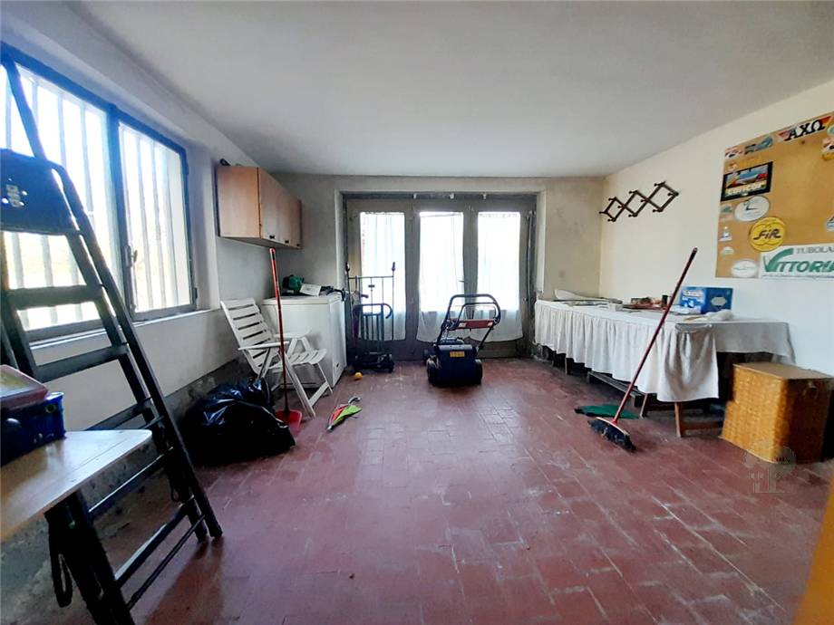 To rent Single-family Villa Massa e Cozzile  #59 n.4