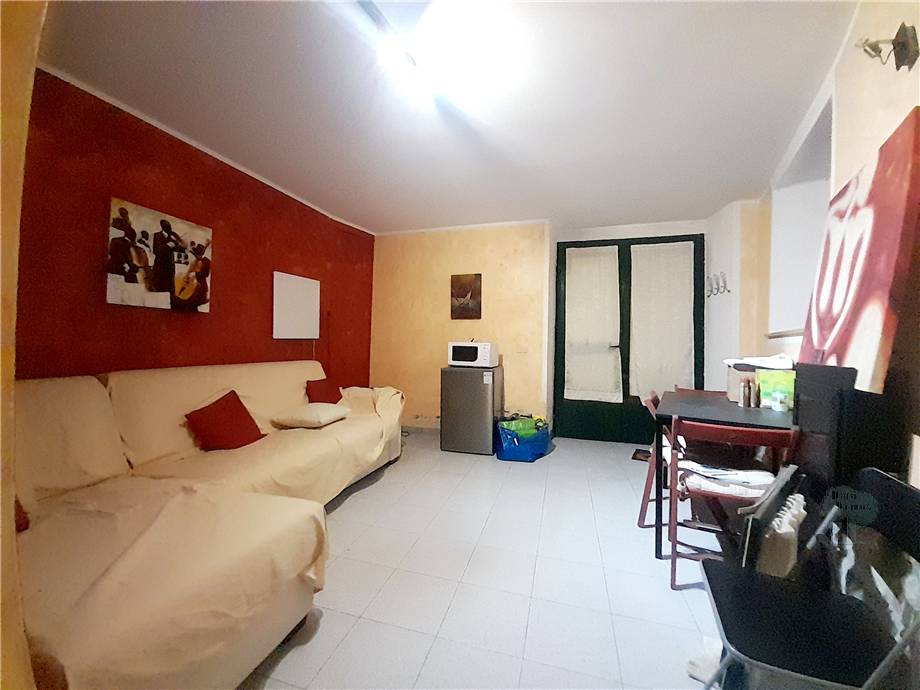 Vendita Magazzino Pescia  #151 n.2