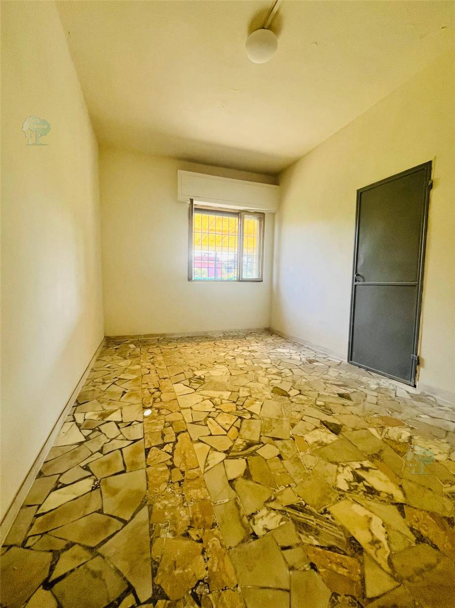 Alquiler Local comercial Capannori  #225 n.5